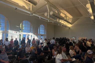 'We could’ve all burned to death': Hawk Fire evacuation chaos