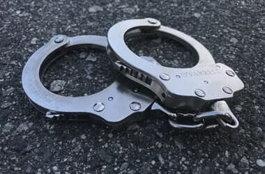 Domestic Violence Suspect Shot By Officers In OC Apartment Complex, Police Say